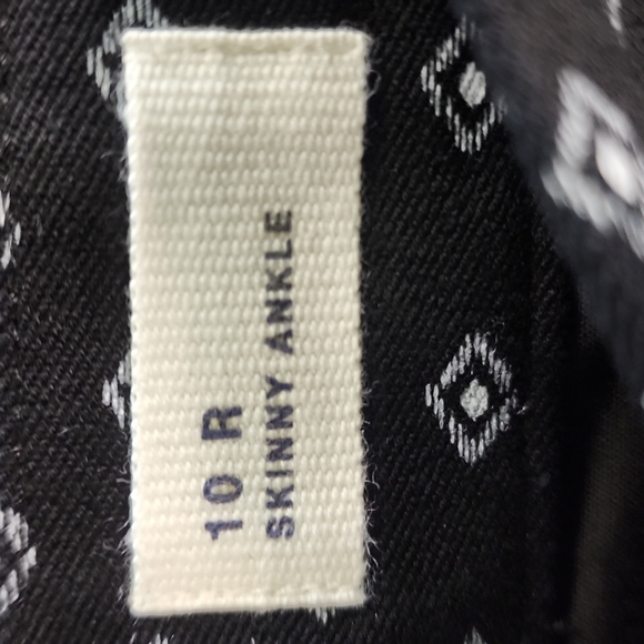 NWOT Gap Skinny Ankle Trousers - Picture 3 of 3